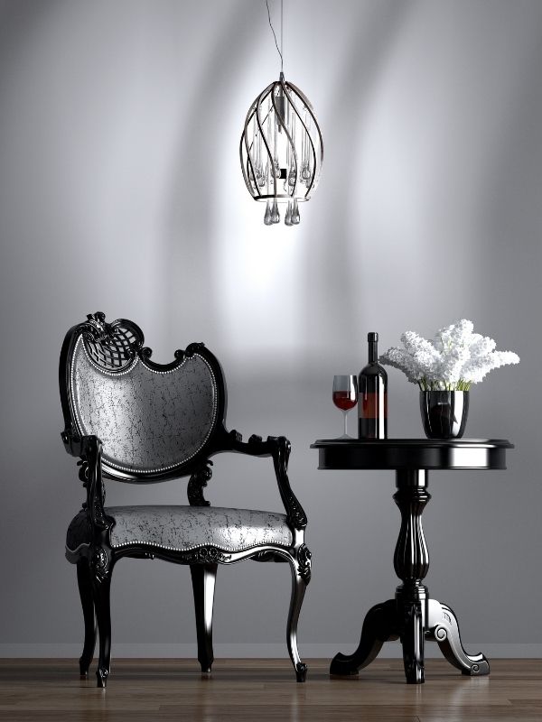 Biedermeier Stuhl und Tisch in schwarz weiß