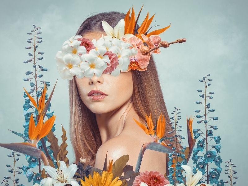 Pop-Art-Gemälde Frau mit Blumen in den Haaren